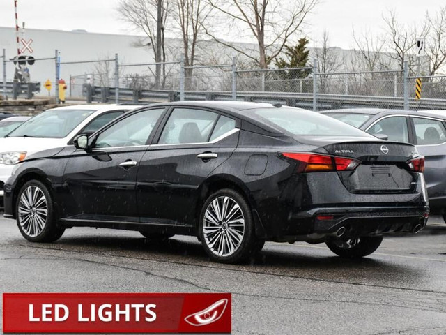 2024 Nissan Altima Platinum in Cars & Trucks in Kitchener / Waterloo - Image 4