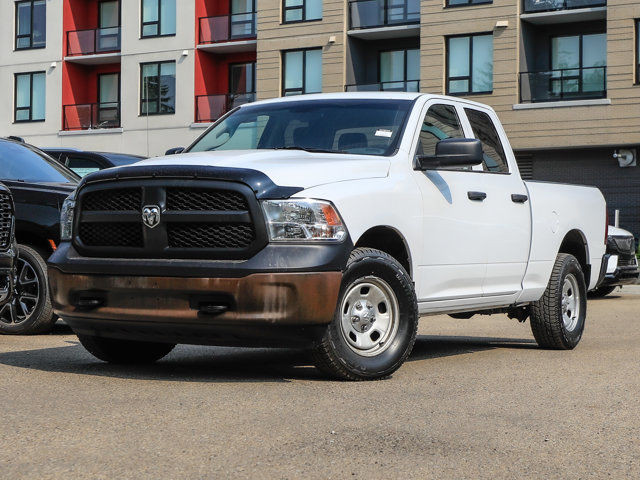 2017 RAM 1500 ST 5.7L 4WD Quad Cab Remote Start 6 Seater Air in Cars & Trucks in Edmonton - Image 2