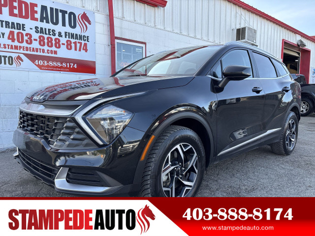 2023 Kia Sportage LX | AWD | FUEL EFFICIENT SUV in Cars & Trucks in Calgary
