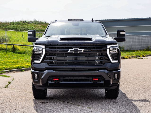 2025 Chevrolet Silverado 3500HD LTZ in Cars & Trucks in Strathcona County - Image 3