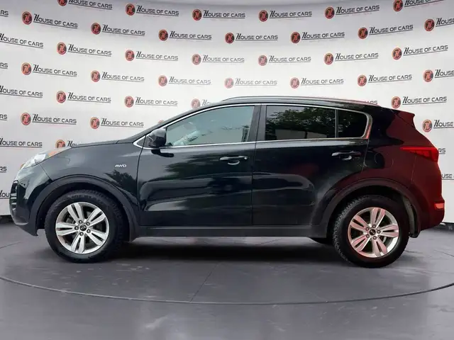 2019 Kia Sportage LX AWD Backup Camera Heated seats Bluetooth AC in Cars & Trucks in Calgary - Image 3