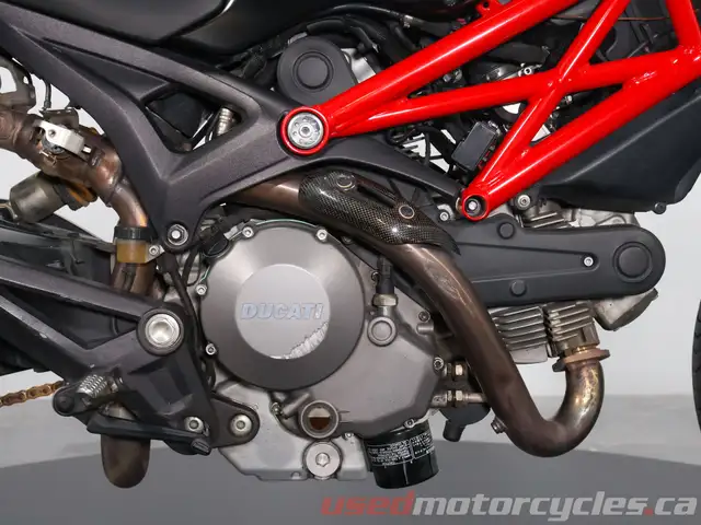 2012 Ducati Monster 796 in Street, Cruisers & Choppers in Kelowna - Image 12