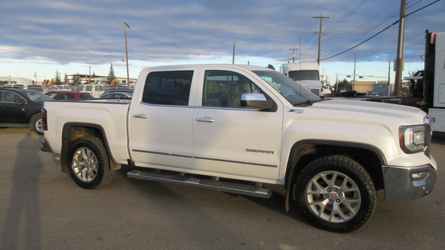 2018 GMC 1500 SLT CREW CAB SHORT BOX TRUCK in Cars & Trucks in Edmonton - Image 4