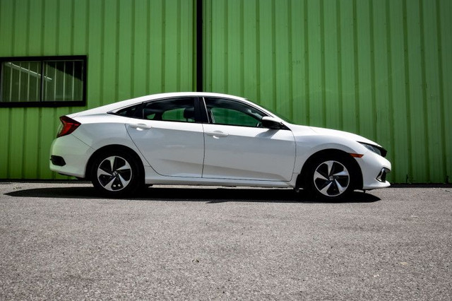 2021 Honda Civic Sedan LX • HEATED SEATS • CP/AA • LANE KEEP in Cars & Trucks in Cornwall - Image 2