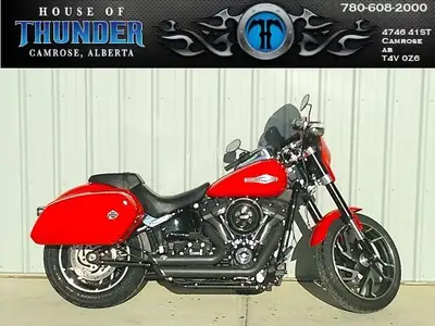 2020 Harley-Davidson Sport Glide:Get the responsive ride of the redesigned Softail® frame and suspen...