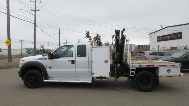 2015 Ford F-550 XLT EXTENDED CAB WITH HIAB 044 BOOM CRANE in Cars & Trucks in Edmonton
