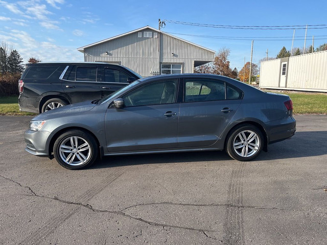  2017 Volkswagen Jetta Sedan Trendline+ HTD SEATS/B-U CAM NAPANE in Cars & Trucks in Belleville - Image 3