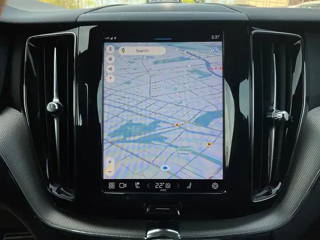 2022 Volvo XC60 B6 R-Design AWD - BOWERS & WILKINS! NAV! 360 CAM dans Autos et camions dans Kitchener / Waterloo - Image 27