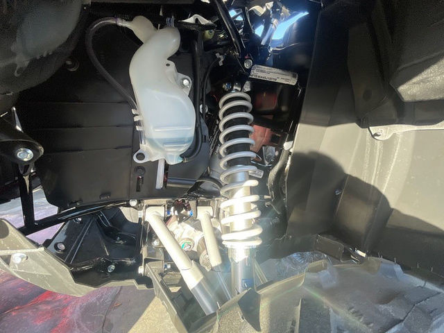 2025 Honda Rubicon 520 IRS EPS in ATVs in Calgary - Image 3