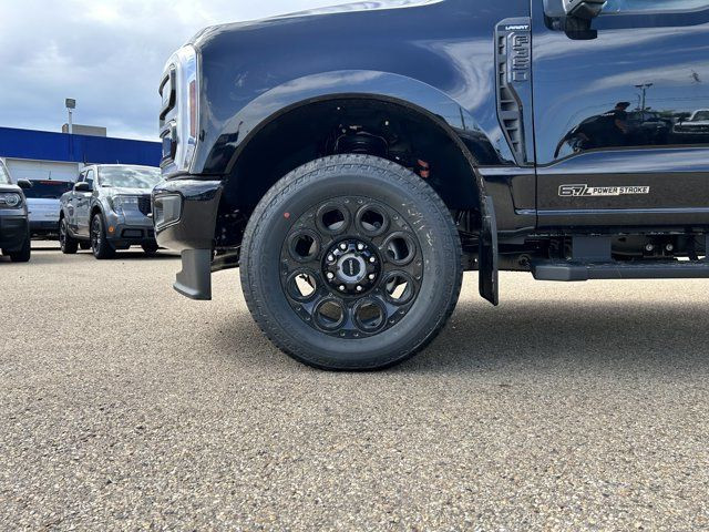 2025 Ford Super Duty F-350 SRW Lariat | 618A | 4X4 | CrewCab 160 in Cars & Trucks in Edmonton - Image 3
