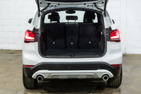 Fancais: * Ensemble Premium Essentiel * Volant chauffant * Blanc Alpin * Similicuir noir * Accès Con... (image 6)