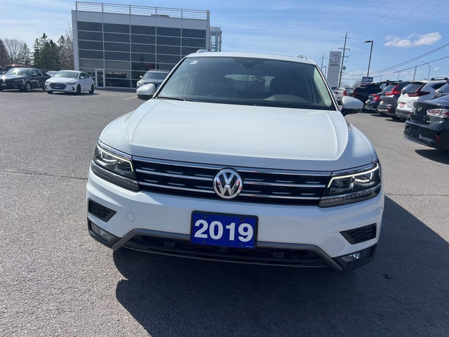  2019 Volkswagen Tiguan Highline 4MOTION- Leather, Pano Roof, in Cars & Trucks in Kingston - Image 3