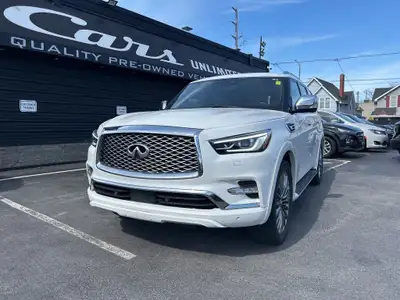 COME AND EXPERIENCE THE IDEAL LUXURY AND POWER WITH OUR SINGLE OWNER, ACCIDENT FREE, AND 7 PASSENGER...