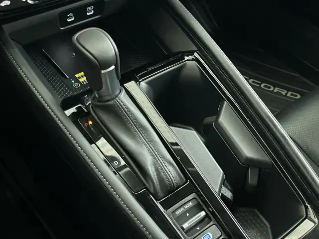 2023 Honda Accord Touring Hybrid (Heated/Vented Seats,Navi,Carpl dans Autos et camions dans Calgary - Image 29