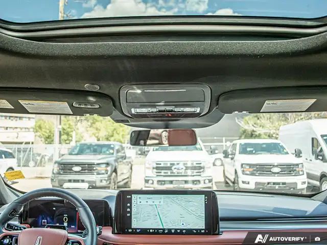 2025 Lincoln Aviator Reserve in Cars & Trucks in Edmonton - Image 28