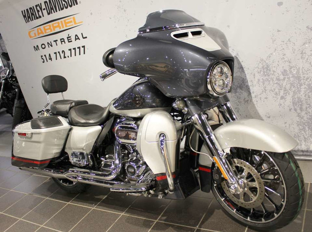 2019 Harley-Davidson Street Glide CVO in Touring in City of Montréal - Image 2