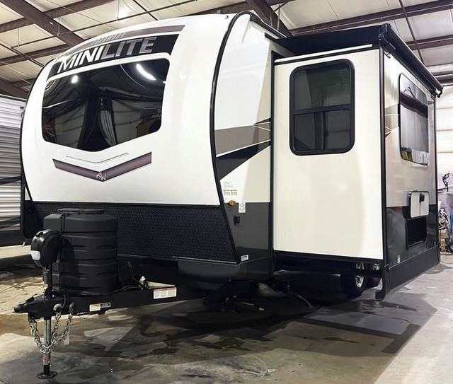 2024 Forest River Rockwood Mini Lite 2506S in Travel Trailers & Campers in Strathcona County - Image 4