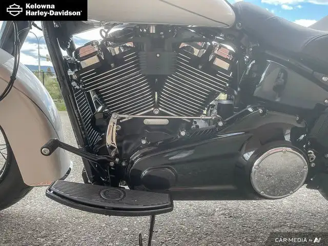 2025 Harley-Davidson Softail FLHC - Heritage Classic in Street, Cruisers & Choppers in Kelowna - Image 24