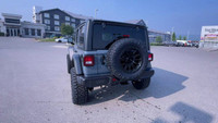 Four Wheel Drive. Cloth Interior. 12.3 Inch Touchscreen. Bluetooth. Apple CarPlay/Android Auto. Remo... (image 7)