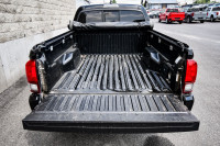 Heated Seats, Apple CarPlay, Android Auto, Aluminum Wheels, Adaptive Cruise Control! 6 LOCATIONS KIN... (image 7)