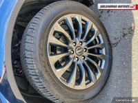 Engine: Gas V-8 5.6L L/100Km City: 17.5 L/100Km Hwy: 12.9 Safety Equipment Electronic Stability Cont... (image 8)