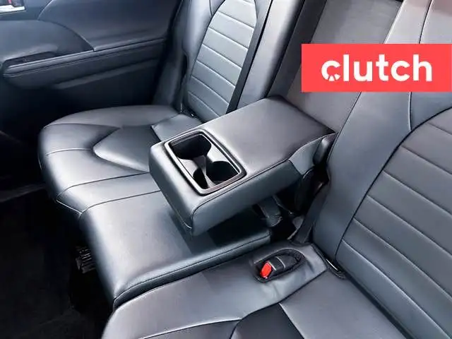 2024 Toyota Highlander Hybrid XLE AWD w/ Apple CarPlay, Heated F in Cars & Trucks in Ottawa - Image 20