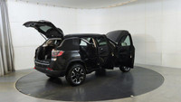 MONOTONE PAINT APPLICATION,RADIO: UCONNECT 4C NAV W/8.4 DISPLAY,ENGINE: 2.4L MULTIAIR I-4 ZERO EVAP... (image 9)