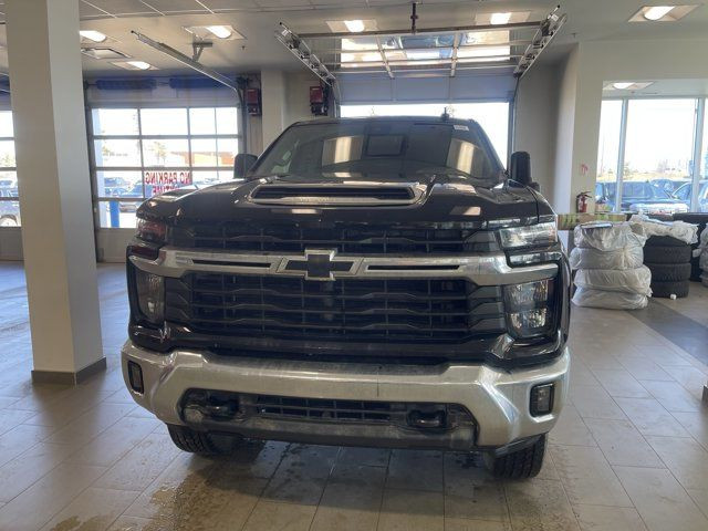 2024 Chevrolet Silverado 3500HD LT Gas *Heated Seats & Wheel* in Cars & Trucks in Fort McMurray