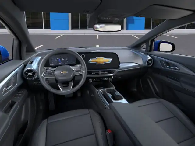 2025 CHEVROLET TRUCK EQUINOX EV 2LT in Cars & Trucks in City of Montréal - Image 16