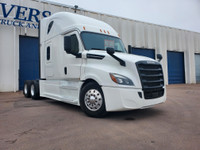 2018 Freightliner Cascadia / MANAGER'S SPECIAL / LIKE NEW
