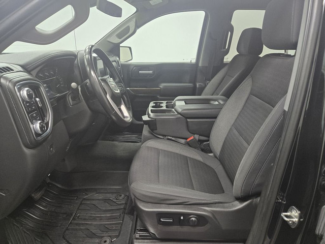 2021 GMC Sierra 1500 SLE 2.7L TURBO, CREW-CAB, CARPLAY, CAMERA in Cars & Trucks in Longueuil / South Shore - Image 2