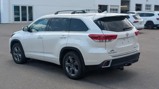 2019 Toyota Highlander Limited62937538382465123