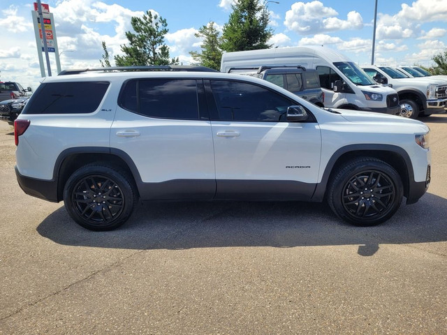 2022 GMC Acadia SLT | AWD | 20\" WHEELS in Cars & Trucks in Strathcona County - Image 4