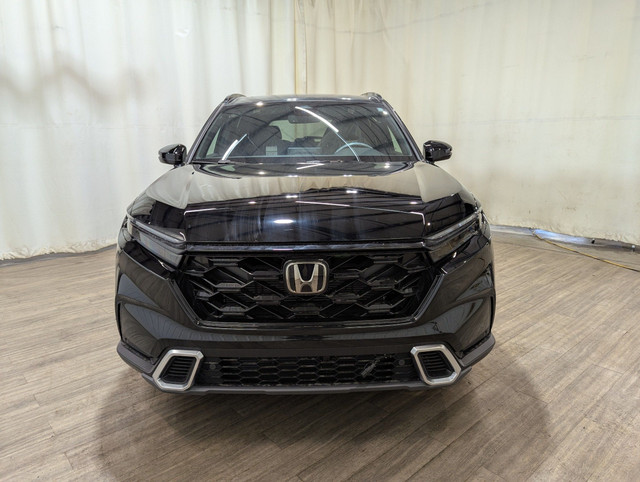 2026 Honda CR-V Hybrid Touring in Cars & Trucks in Calgary - Image 2