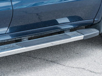 Prepare to command the road. The 2021 Chevrolet Silverado 1500 High Country is a premium truck that... (image 5)