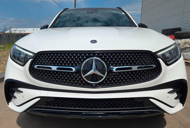 2024 Mercedes-Benz GLC 300 **NO ACCIDENTS**AWD**ONE OWNER**ME... in Cars & Trucks in Grande Prairie - Image 2
