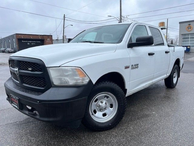 2014 Ram 1500 4WD V8 HEMI-CREW CAB-1 OWNER-CERTIFIED-WE FINANCE! in Cars & Trucks in City of Toronto