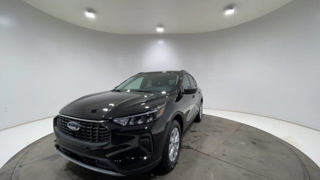 2025 Ford Escape Active in Cars & Trucks in Strathcona County - Image 3