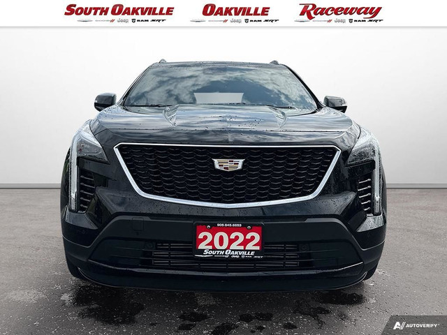 2022 Cadillac XT4 SPORT | CARPLAY | HUD | LOW KMS | SUNROOF | in Cars & Trucks in Oakville / Halton Region - Image 2