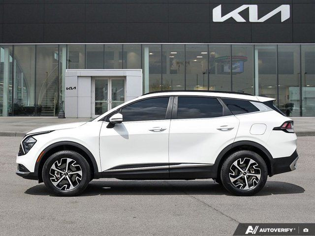 2025 Kia Sportage EX | AWD | Leather | Nav | Roof in Cars & Trucks in Guelph - Image 2
