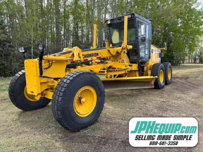 1996 Champion 740A Motor Grader LOW Hours WE SHIP DIRECT TO YOU, USA and Worldwide!! Financing Avail...
