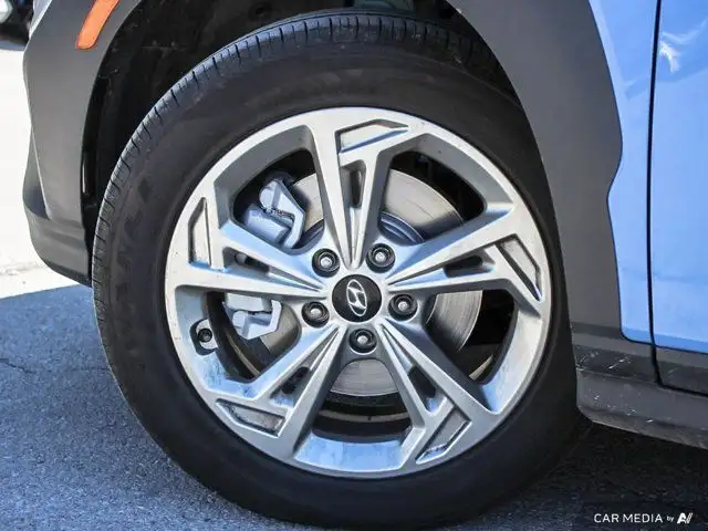 2022 Hyundai Kona Preferred | Awd | Car Play | Back Up Camera in Cars & Trucks in Hamilton - Image 10