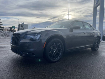 2021 Chrysler 300 300S | Low KMs | Carplay | Leather
