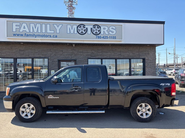 2013 GMC Sierra 1500 4WD Ext Cab 143.5 SLE in Cars & Trucks in Edmonton - Image 3