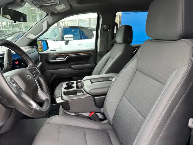 2024 Chevrolet Silverado 1500 RST in Cars & Trucks in Markham / York Region - Image 13