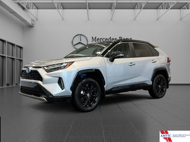 2022 Toyota RAV4 Hybrid XSE AWD Warranty until 2027 or 100,000 k in Cars & Trucks in Calgary