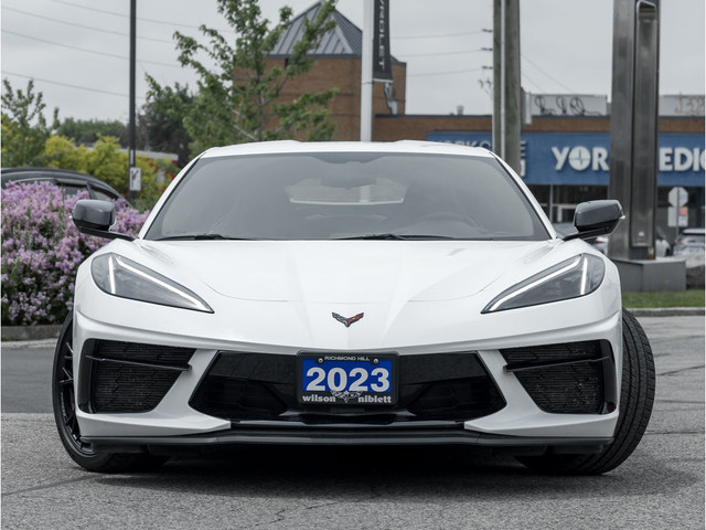 2023 Chevrolet Corvette 1LT dans Autos et camions  à Région de Markham/York - Image 2