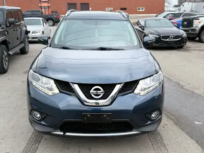 2015 Nissan Rogue AWD 4dr S Affordable, Efficient, and Ready for Adventure Special Price: $10,400 |...
