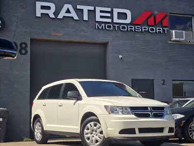 2015 Dodge Journey! LOW MILEAGE ! Runs good. A/C blows cold. Push start. Interior and body in good c...