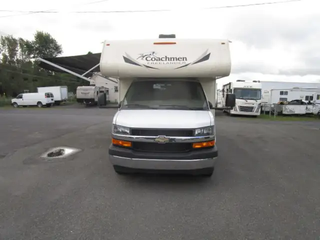 2020 Coachmen Freelander Coachmen Freelander 21QB in RVs & Motorhomes in Granby - Image 11